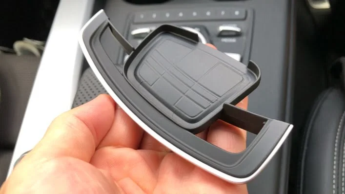 Audi S-tronic Paddle Progress VC A4 パドル maniacs S-tronic Paddle